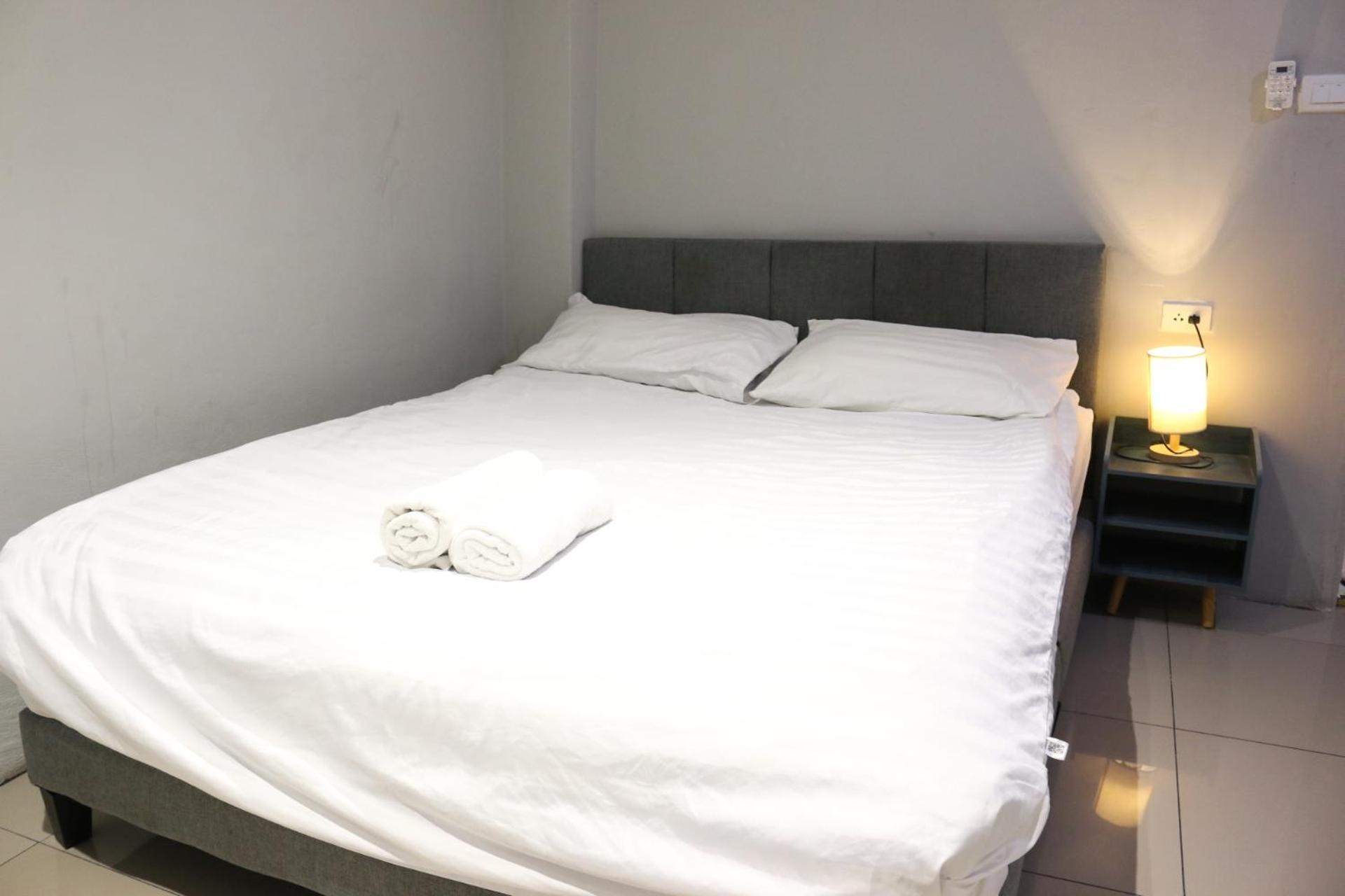 Aparthotel Nato House Ekkamai Bangkok Habitación foto